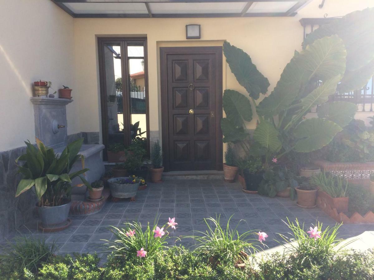 דירות גרנדה Bonita Casa En Barrio De Monachil מראה חיצוני תמונה