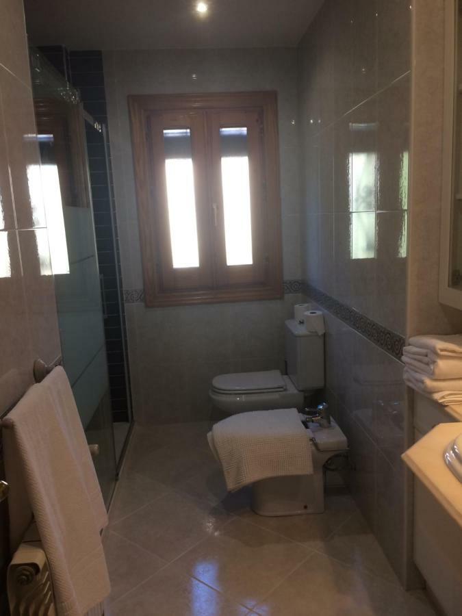 דירות גרנדה Bonita Casa En Barrio De Monachil מראה חיצוני תמונה