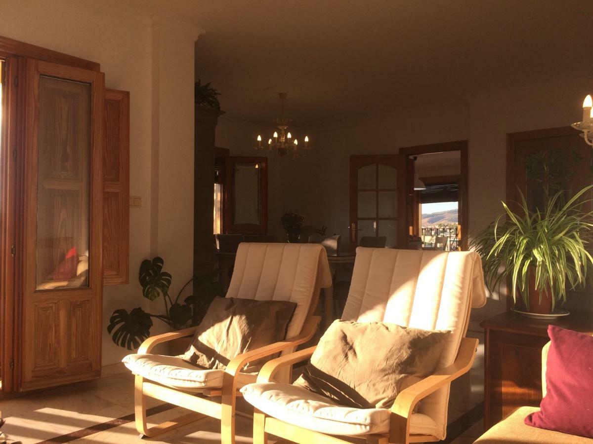 דירות גרנדה Bonita Casa En Barrio De Monachil מראה חיצוני תמונה