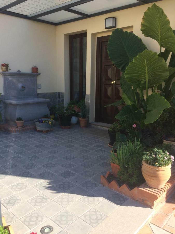 דירות גרנדה Bonita Casa En Barrio De Monachil מראה חיצוני תמונה