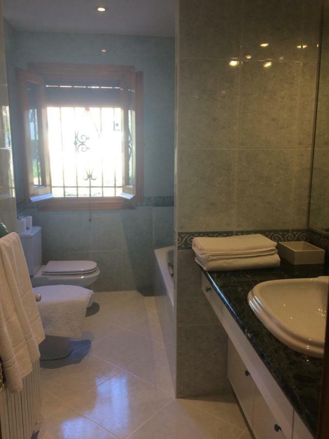 דירות גרנדה Bonita Casa En Barrio De Monachil מראה חיצוני תמונה